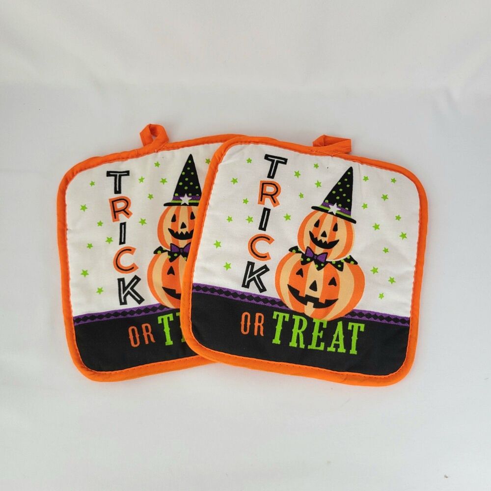 Halloween Pot Holder Trick or Treat Pumpkin Celestial Whimsigoth Witchy Set of 2